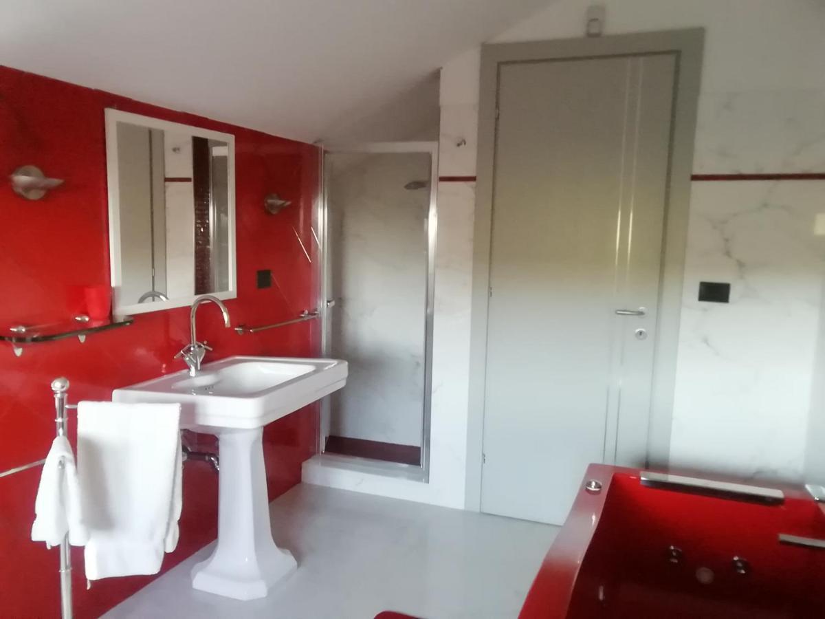 Suite Con Vista Vezzi Portio 外观 照片
