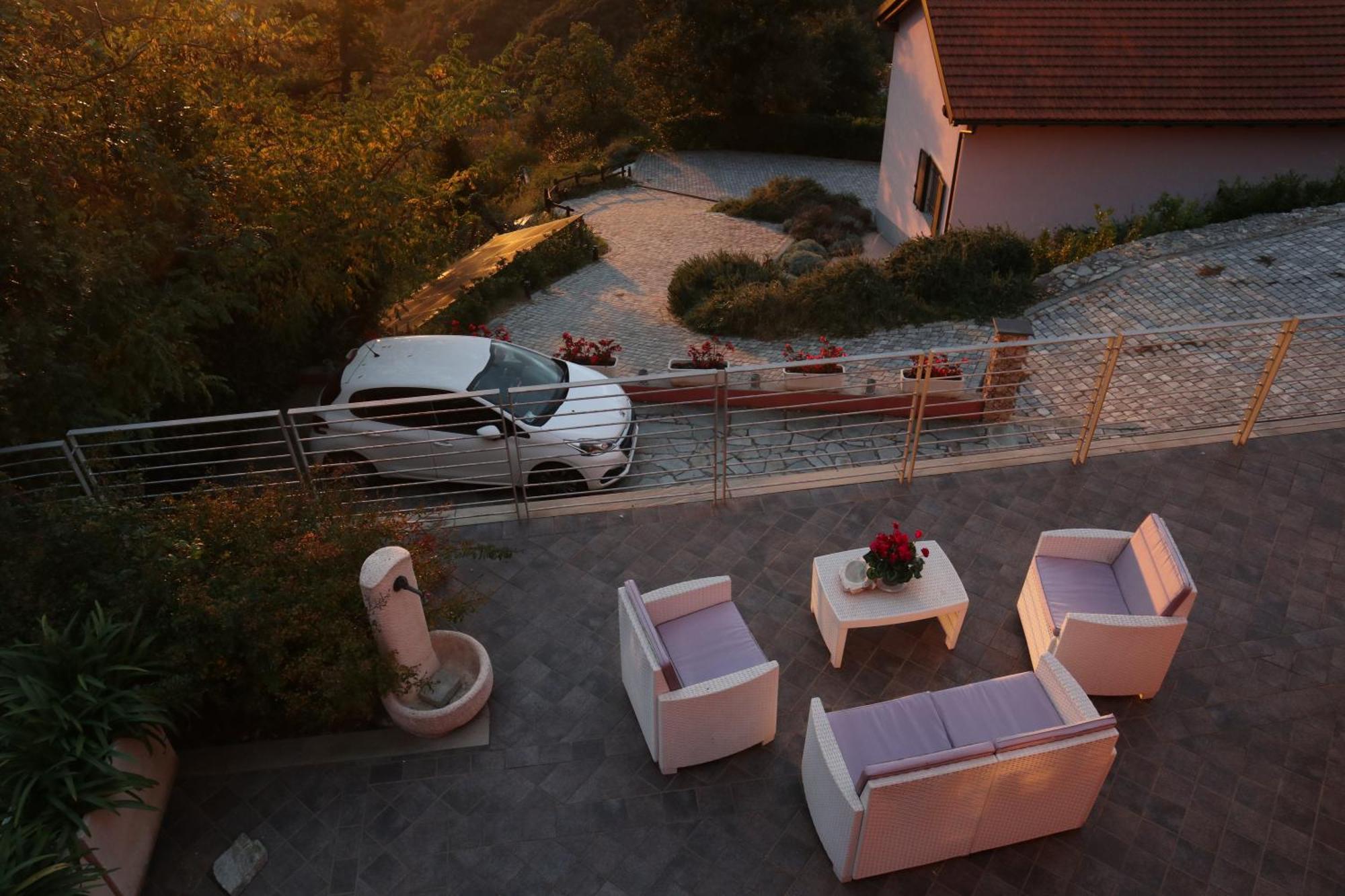 Suite Con Vista Vezzi Portio 外观 照片